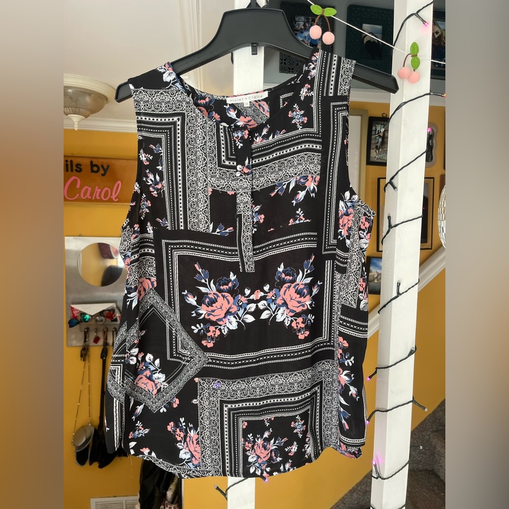 Violet & Claire Black and Pink Floral Blouse